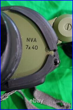 Zeiss NVA German Rubber Binoculars 7x40 Reticle Cased Military IV84
